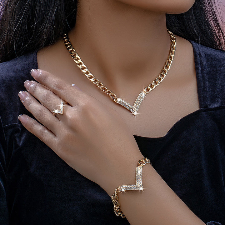 3-Piece Golden Jewelry Set With Sparkly V-Shape Pendants, Retro & Bohemian Style.