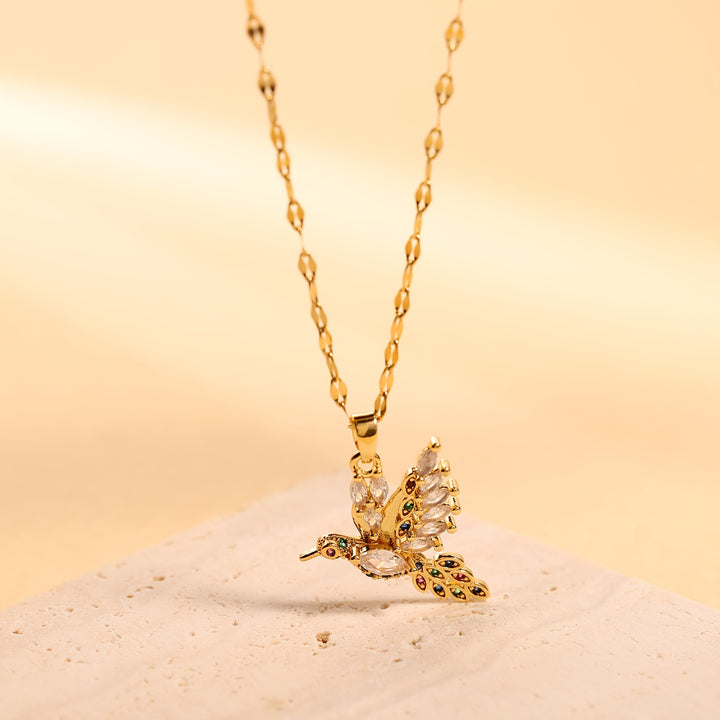 1pc Fashionable Bird Pendant Synthetic Cubic Zirconia Necklace.