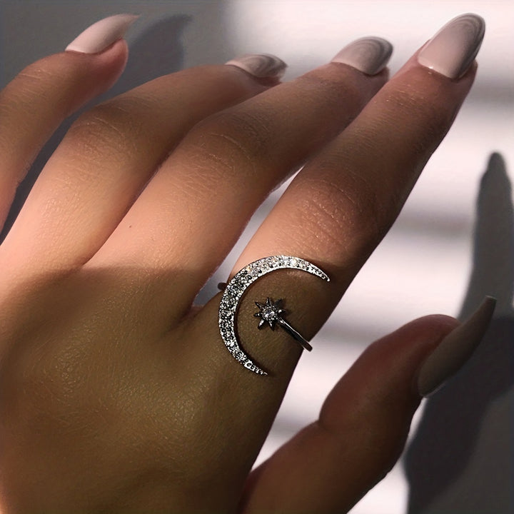 1pc Trendy Cuff Ring Moon And Sun Design Crescent Shape.